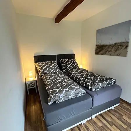 Kastanienhof Apartament Tumlauer Koog